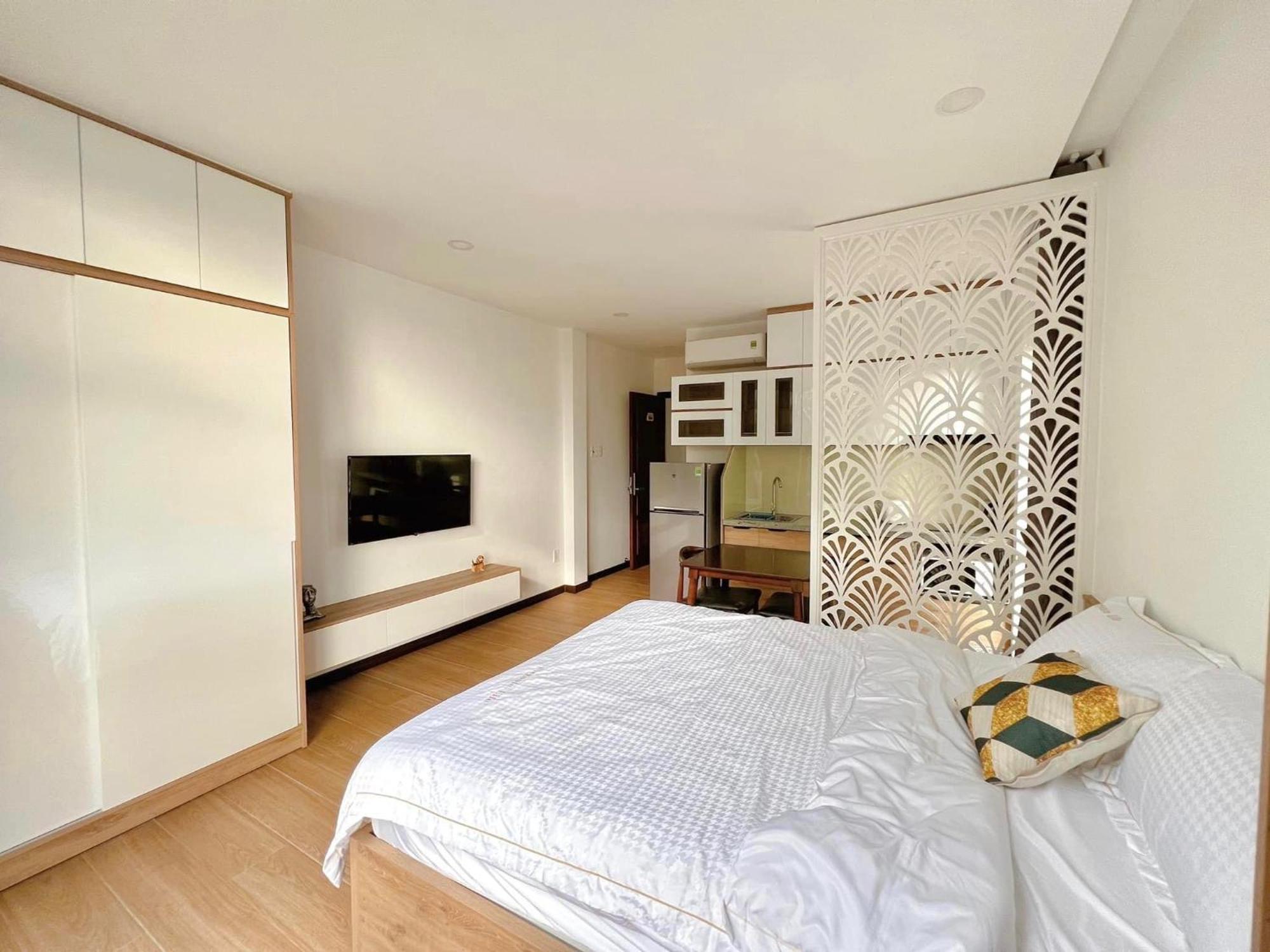 Riversidehome Nearairport/netflix/chill/terrace Ho Chi Minh City