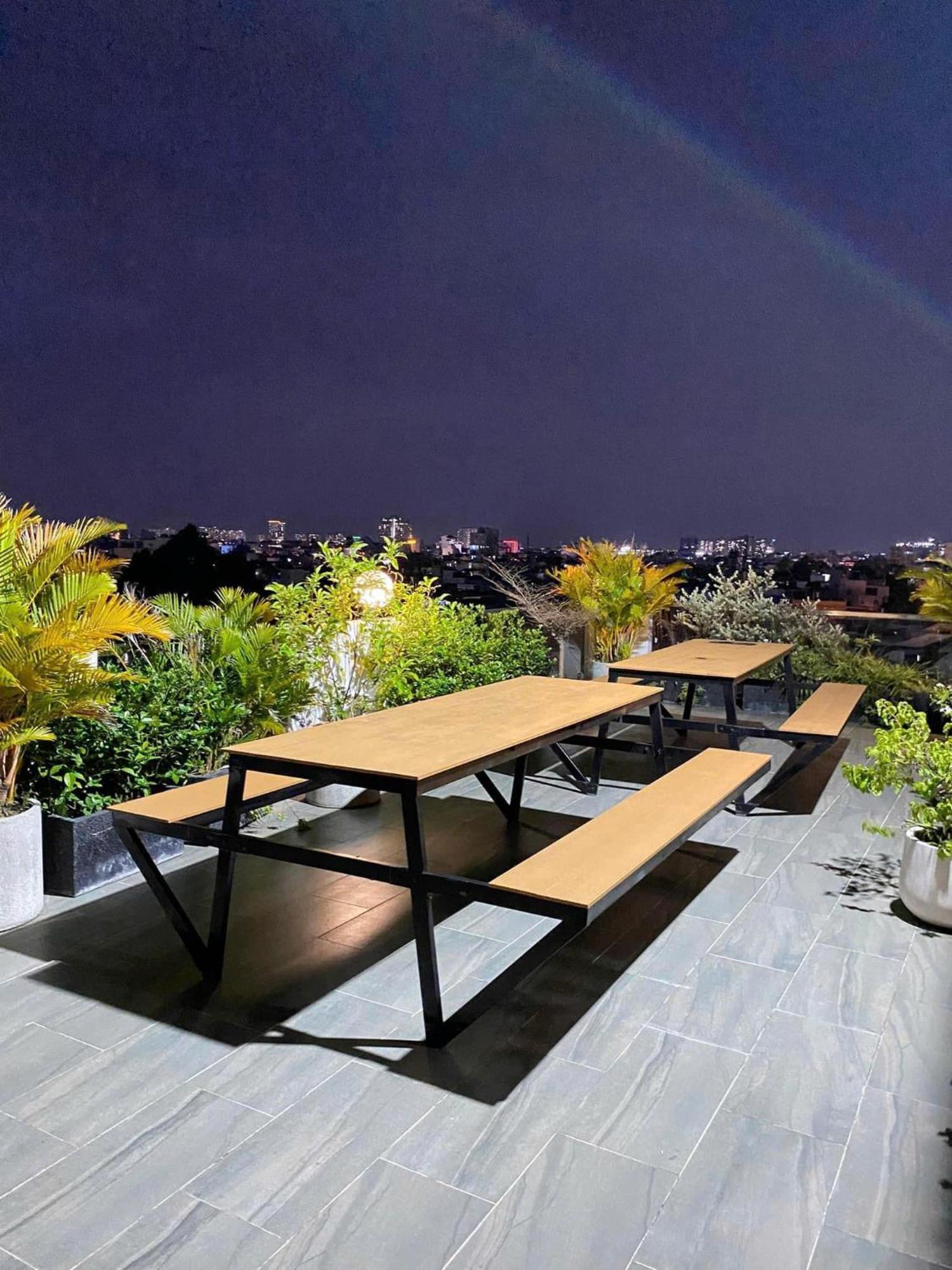 Riversidehome Nearairport/netflix/chill/terrace Căn hộ